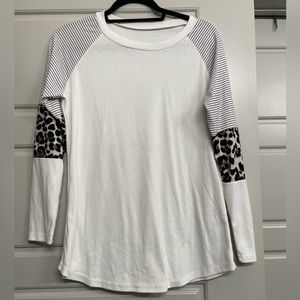 Long sleeve shirt with cute arm print!